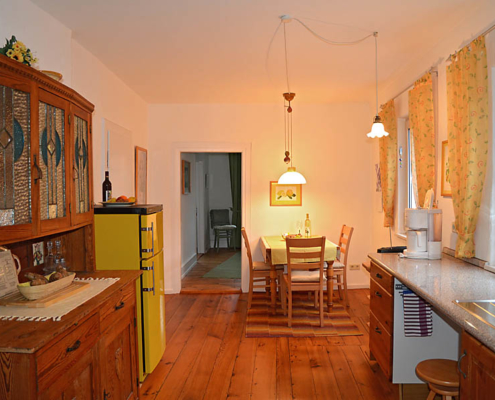 Küche mit Essbereich, Fewo Kirchbergblick (Haus am Schlossberg, Pfalz)